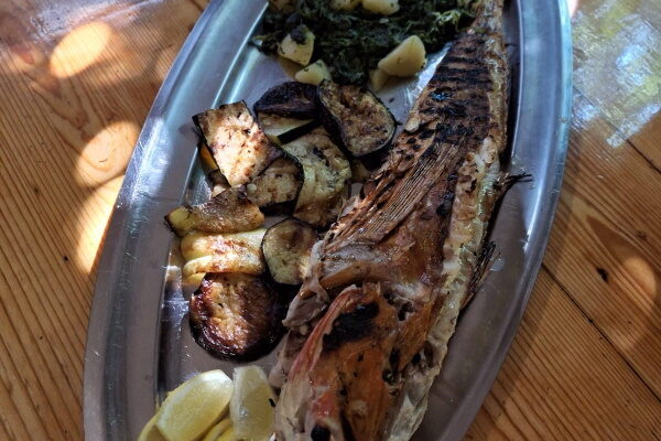 konoba skojera fish platter