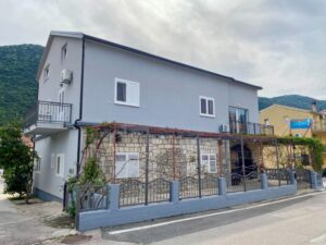 Apartments Trpanj