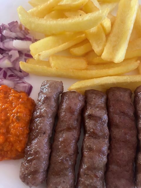 Cevapcici