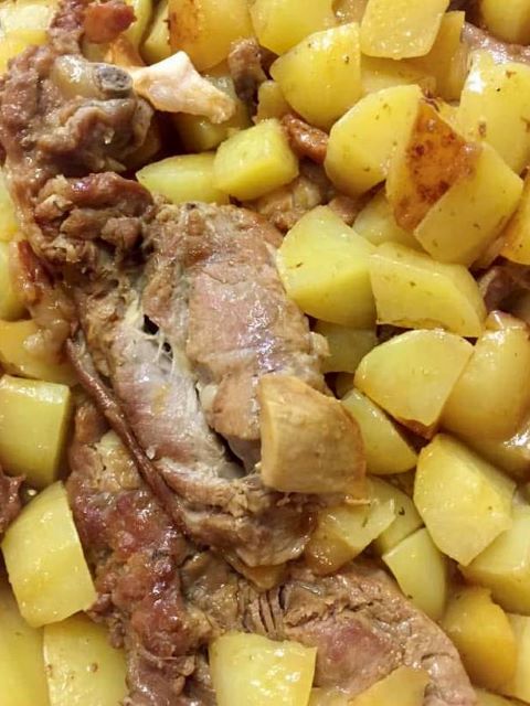 Grilled Meat Platter Škojera